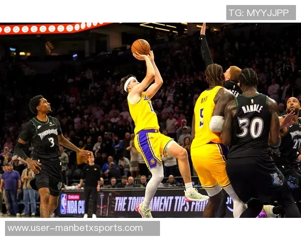 下场对阵太阳里夫斯强调团队需明确战术执行的重要性