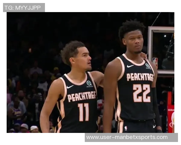 湖人专机顺利起飞前往芝加哥更换机场引发球迷热议